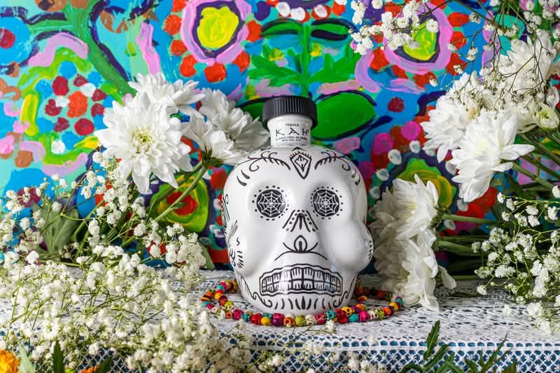 3 EMPTY KAH TEQUILA 50 ML Hand Painted Skull Head Bottles Free Shipping